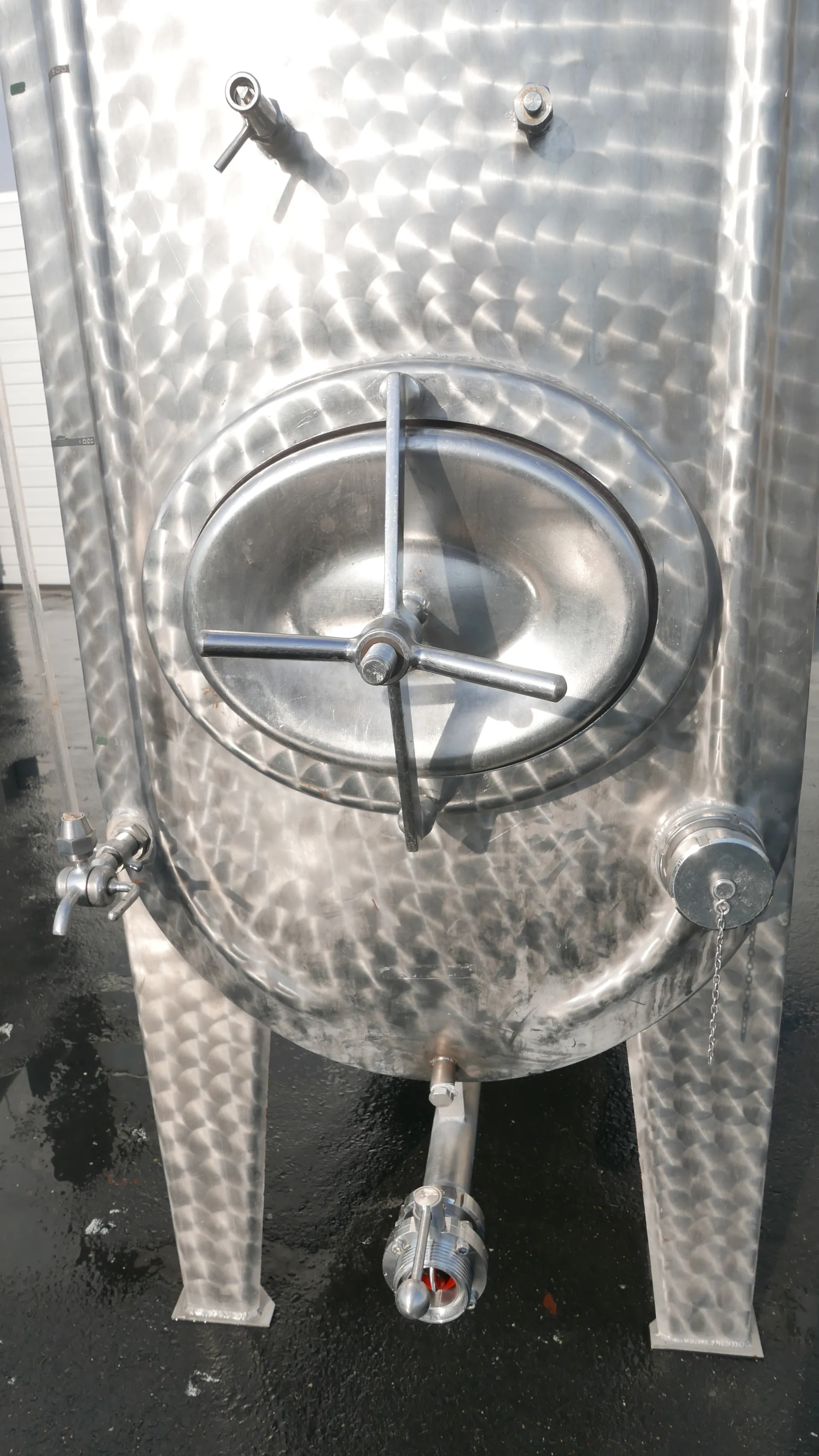 26-0047 2.300 Liter Lagertank lang oval in V2A
