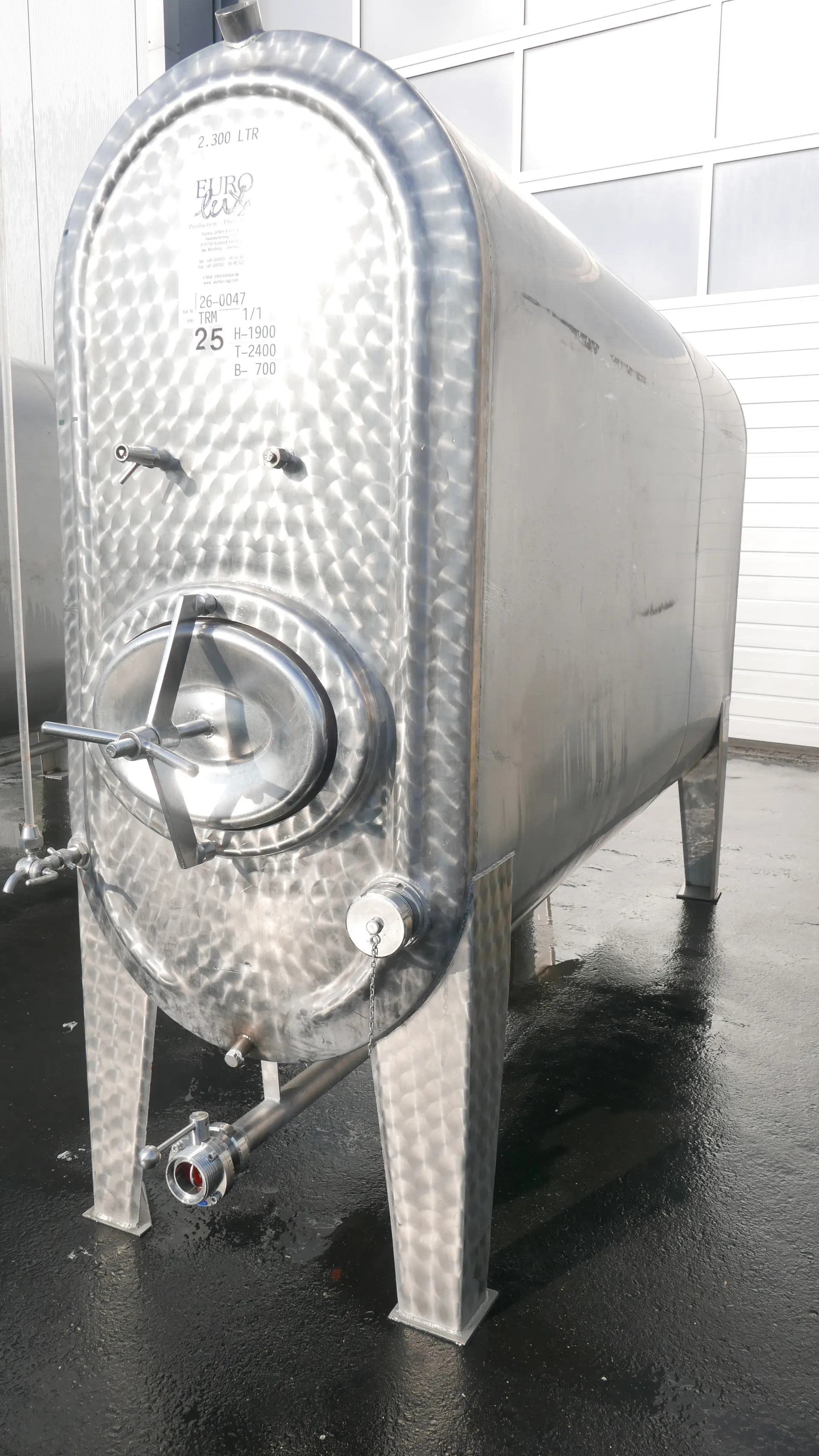 26-0047 2.300 Liter Lagertank lang oval in V2A