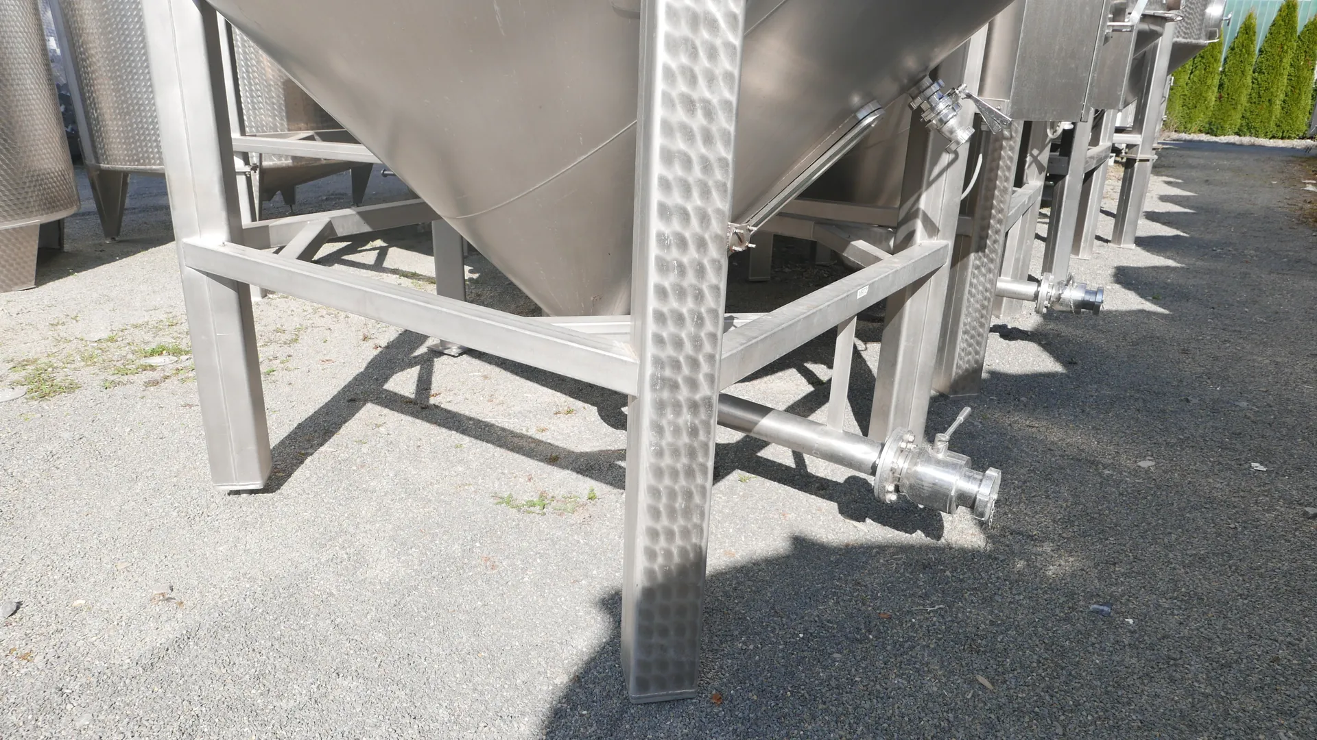 25-0071 Maische-Rührwerktank Rieger 16830 Liter mit Paddelrührwerk