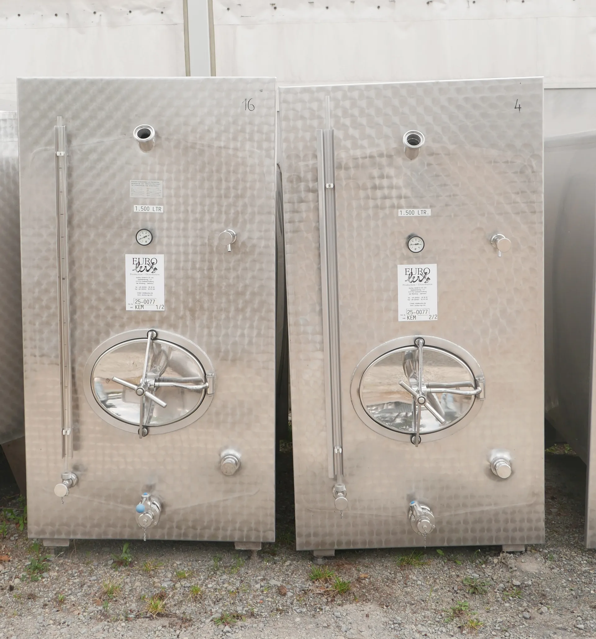 25-0077 Weintank 1.500 Liter