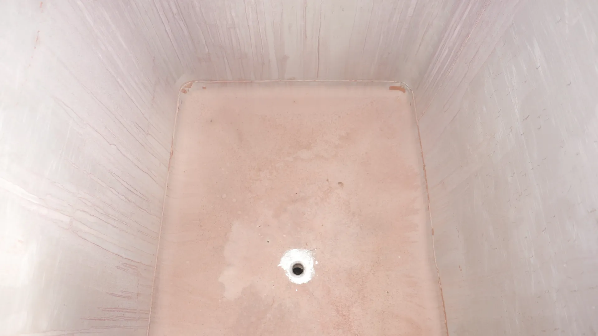 25-0087 Transporttank 1050 Liter