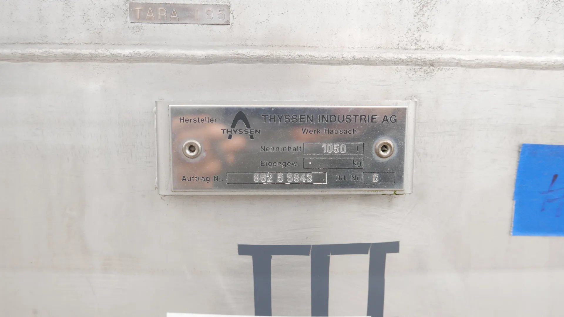 25-0085 1.050 Liter Transporttank aus V2A kubisch auf Gestell