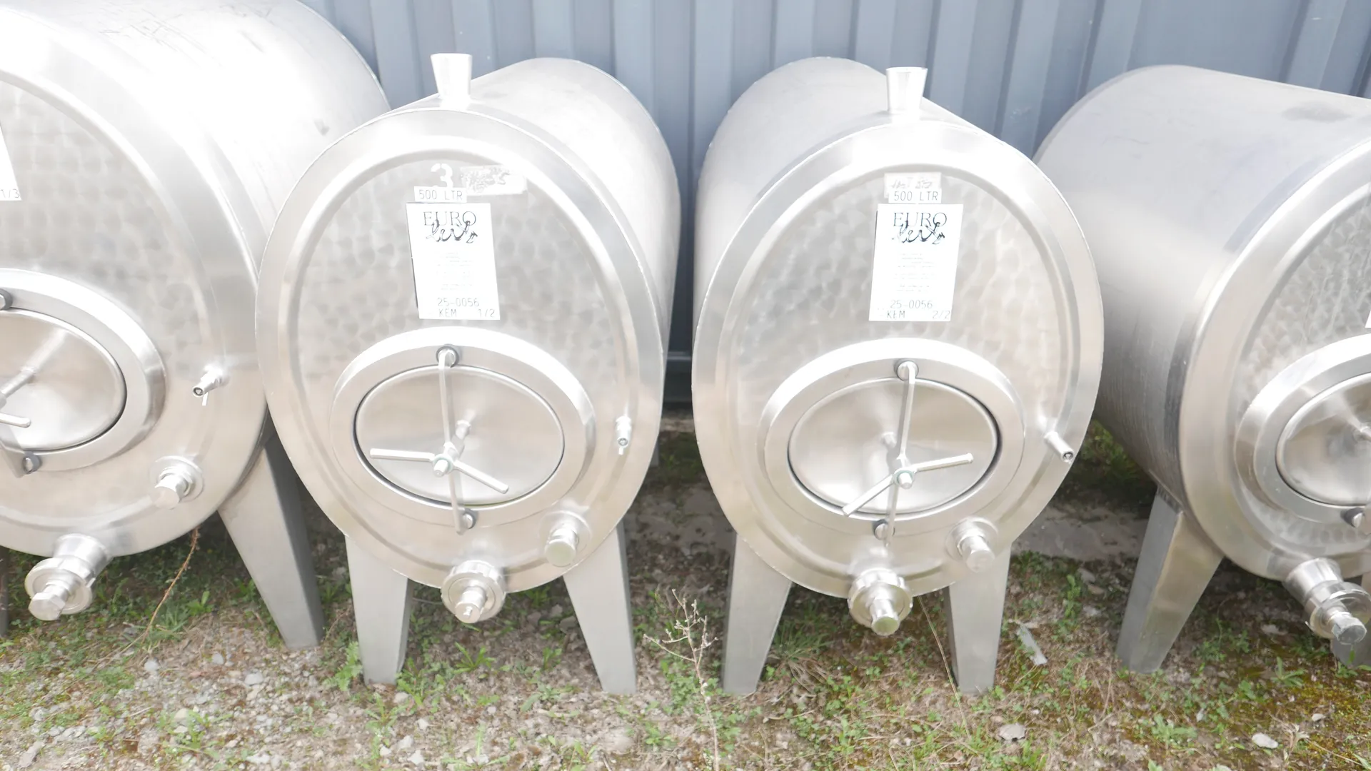 25-0056  550l Edelstahltank liegend oval 