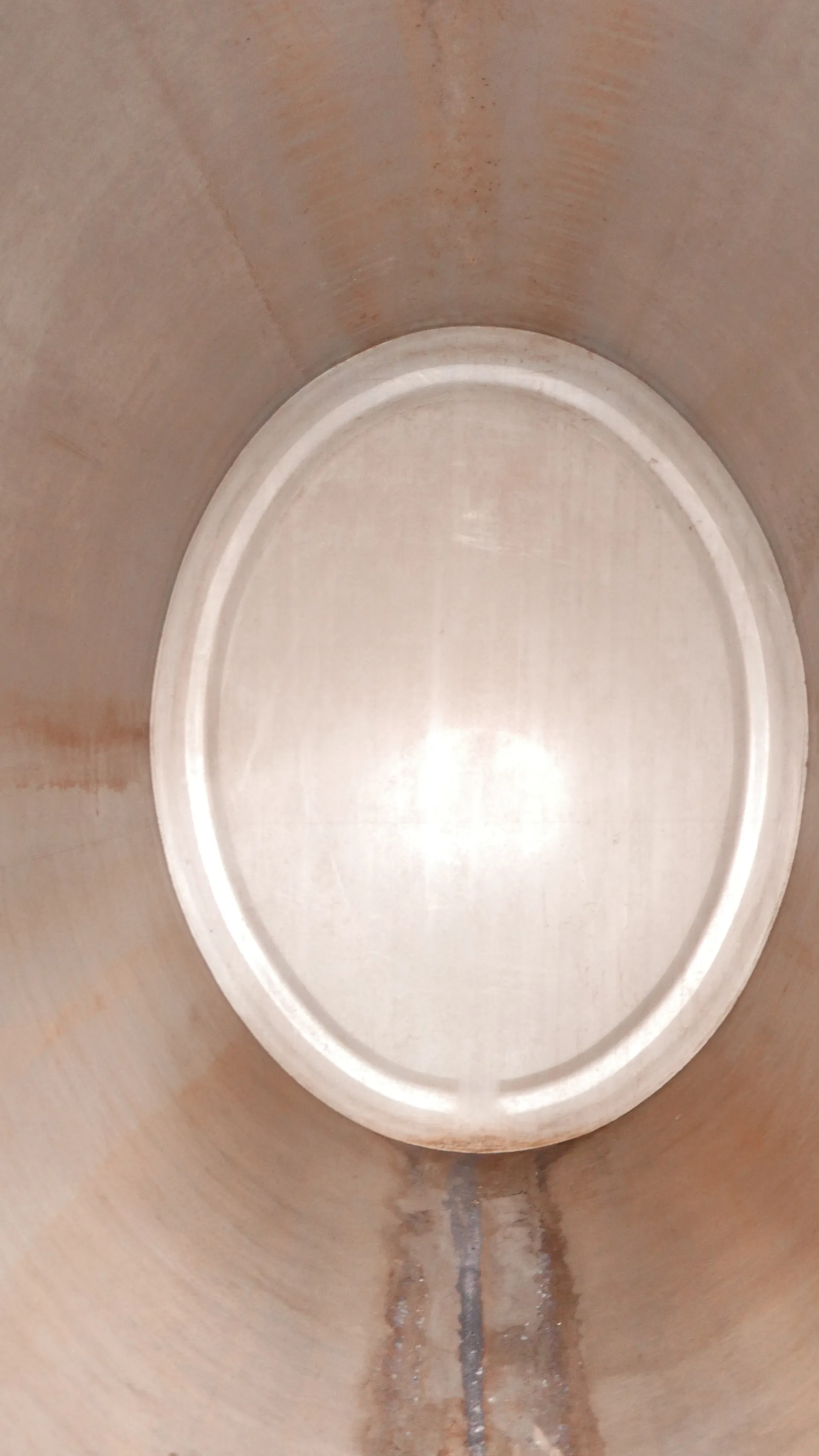 25-0056  550l Edelstahltank liegend oval 