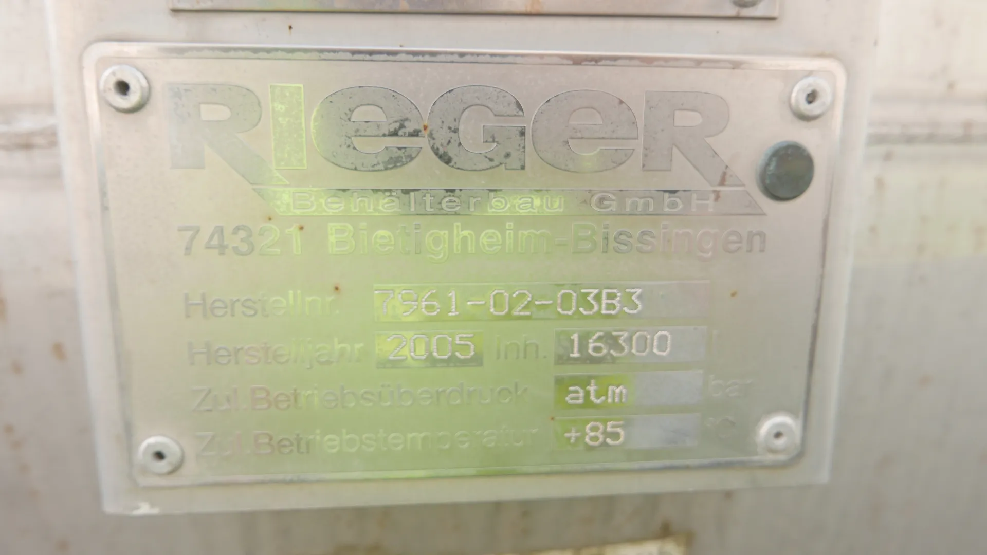 25-0183 Wasserzisterne 16.300 Liter
