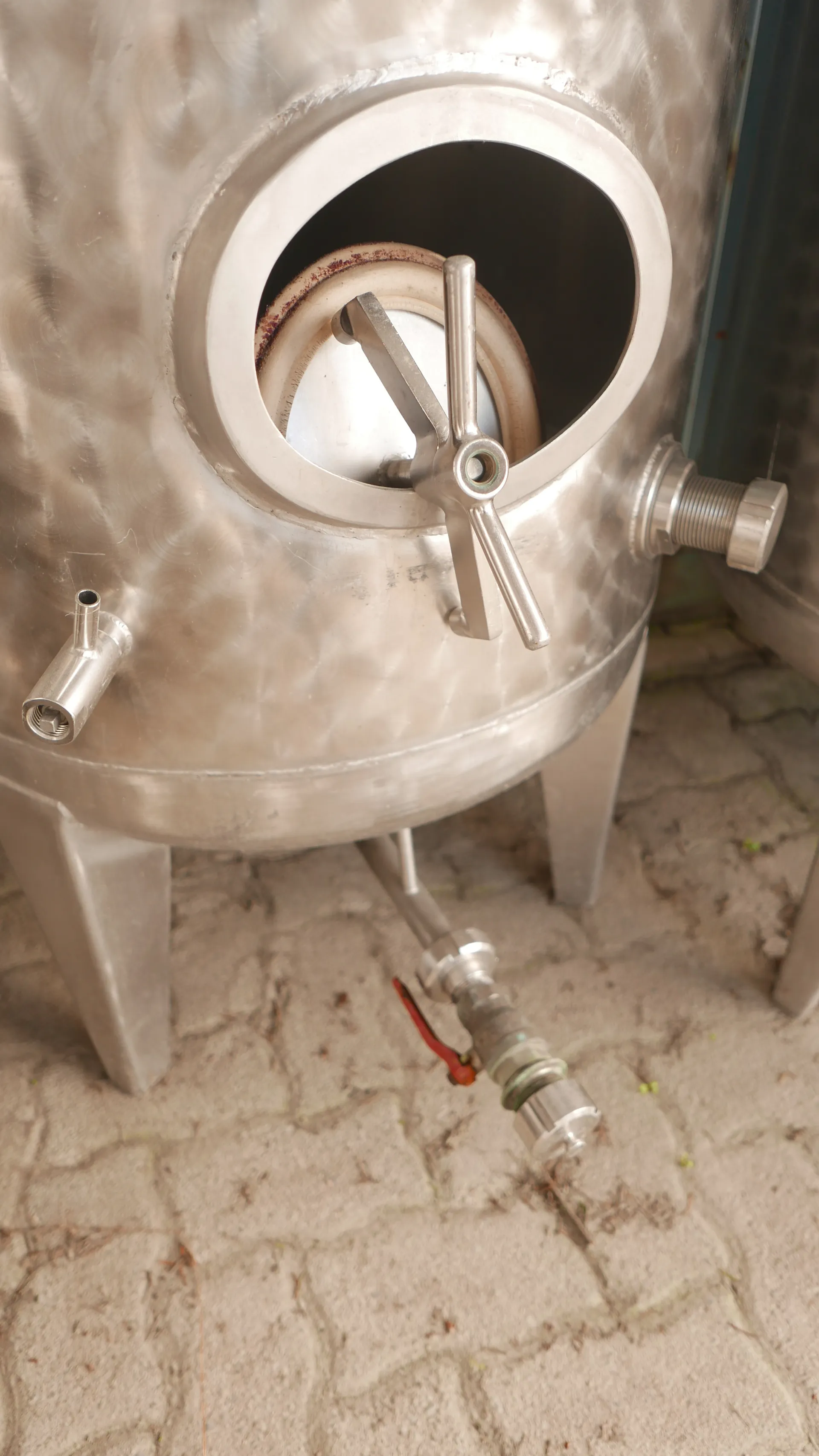 25-0090 Weintank 350 Liter