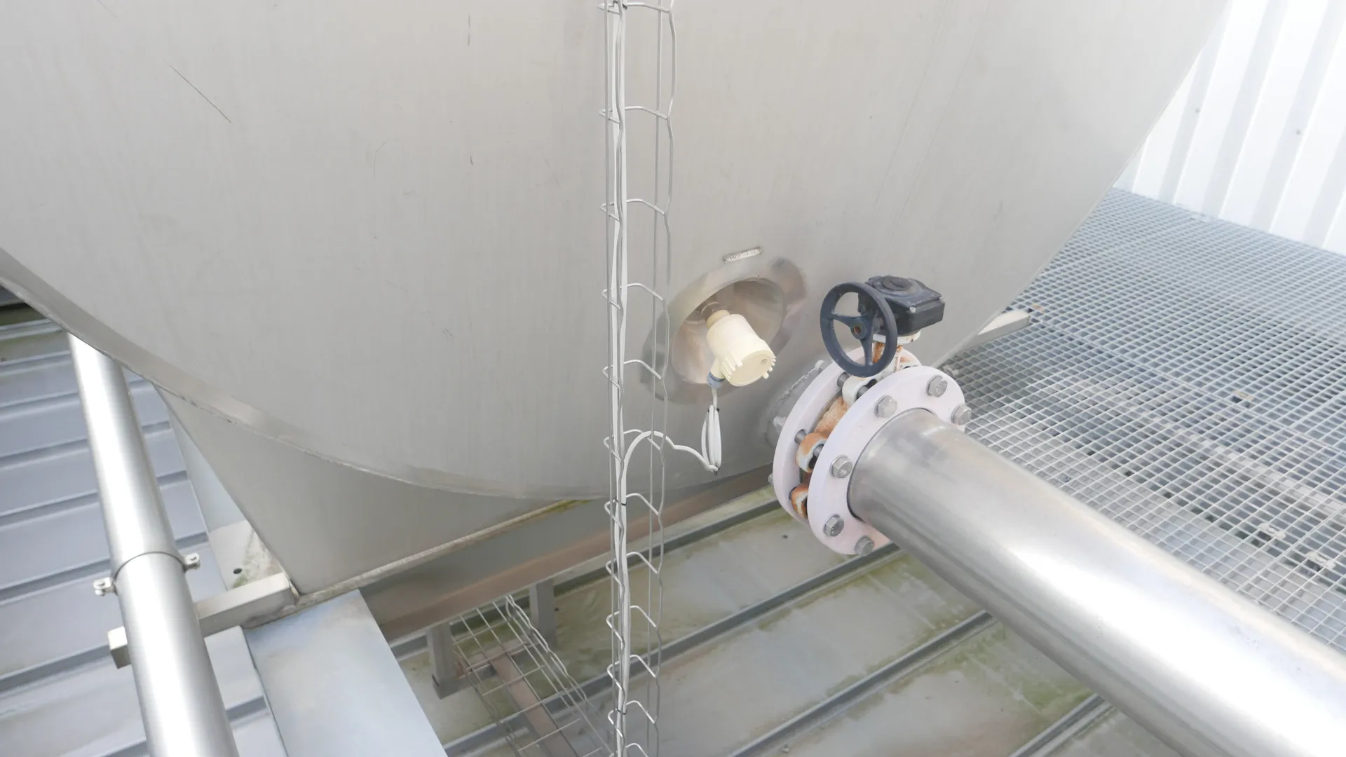 25-0184 Wasserzisterne 16.300 Liter