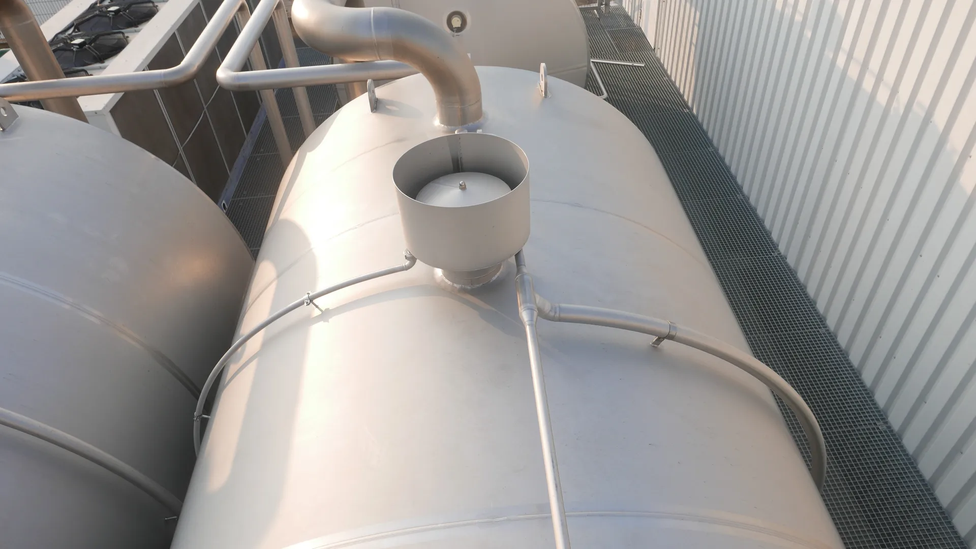 25-0184 Wasserzisterne 16.300 Liter