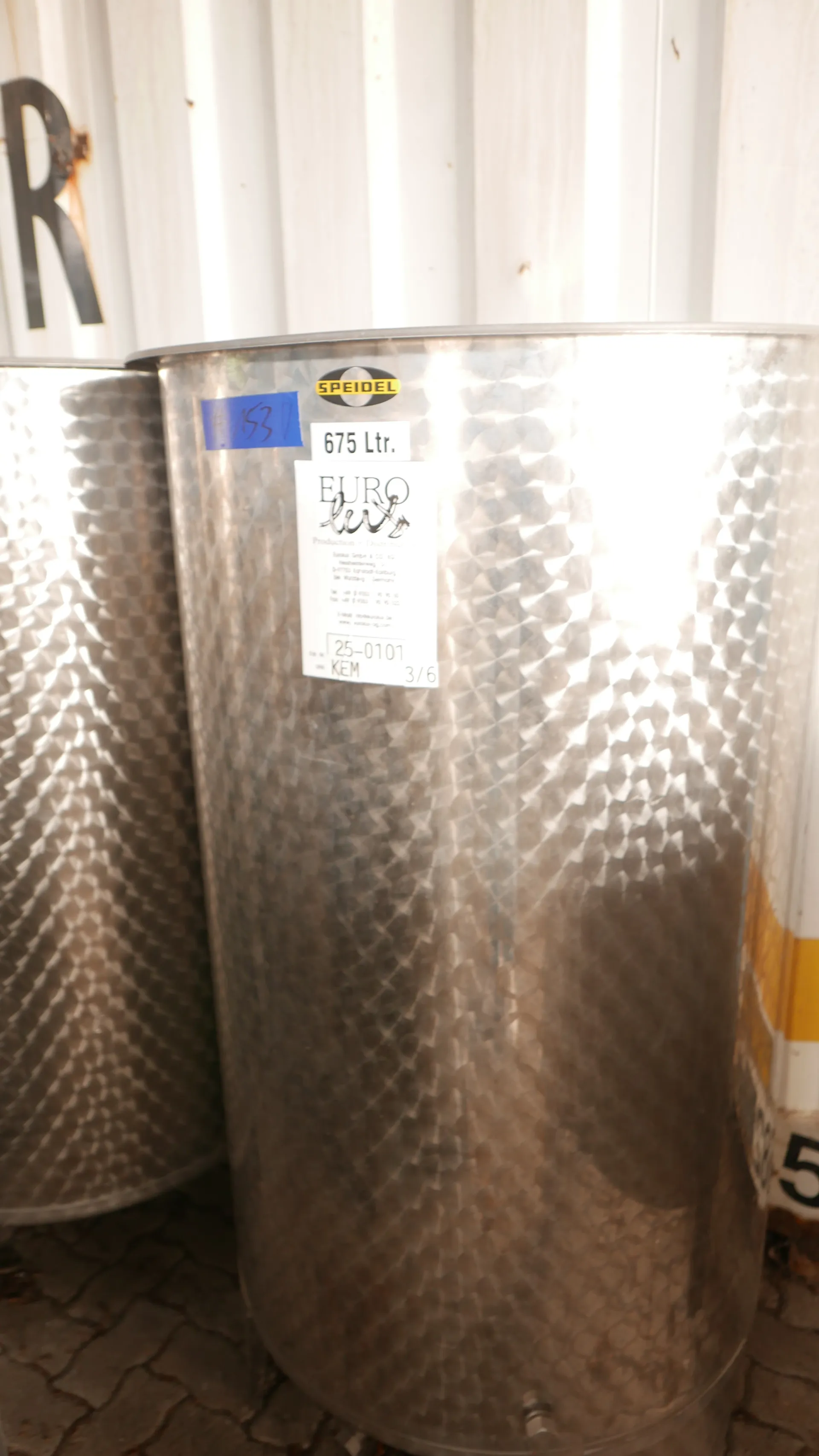 25-0101 Immervolltank 675 Liter