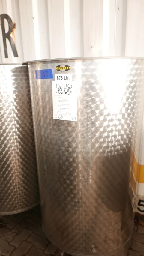 25-0101 Immervolltank 675 Liter