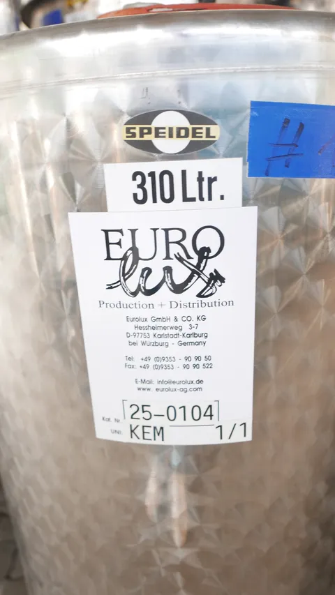 25-0104 Weintank 310 Liter