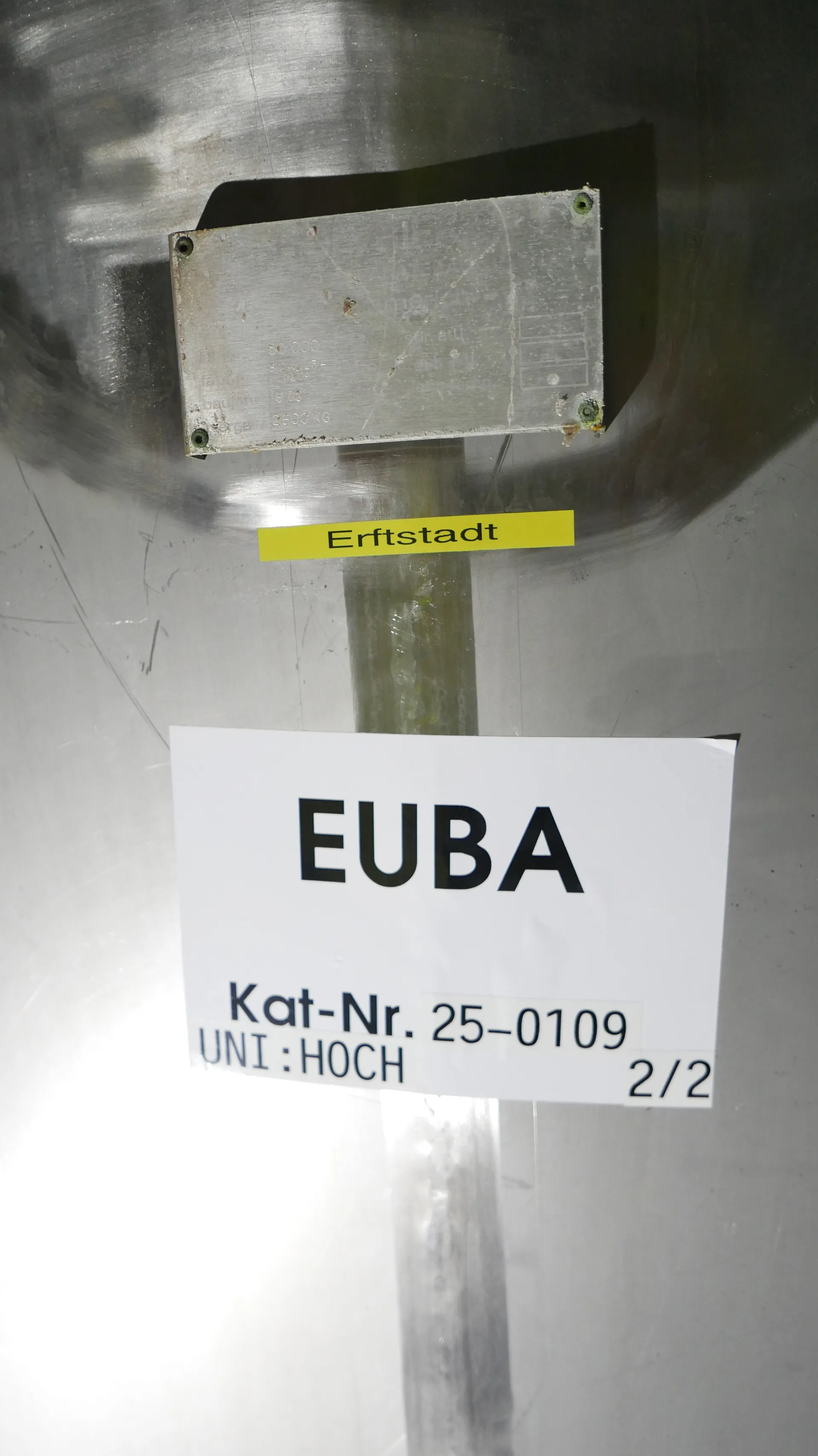 25-0109EUBA 24.000 Liter Frischwassertank horizontal auf 4 Füßen