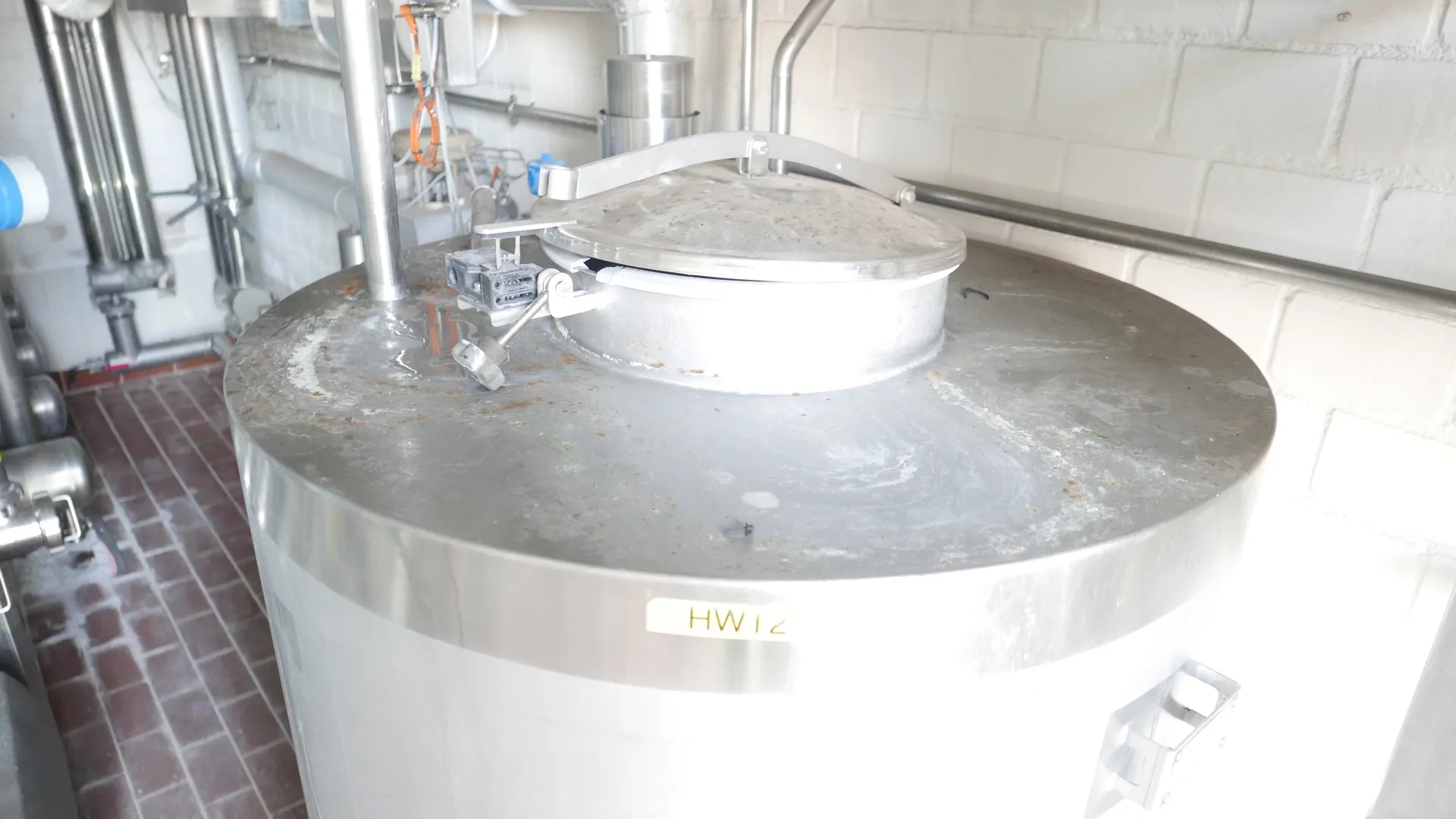 25-0112EUBA 1.000 Liter Wassertank/ Lagertank in V2A