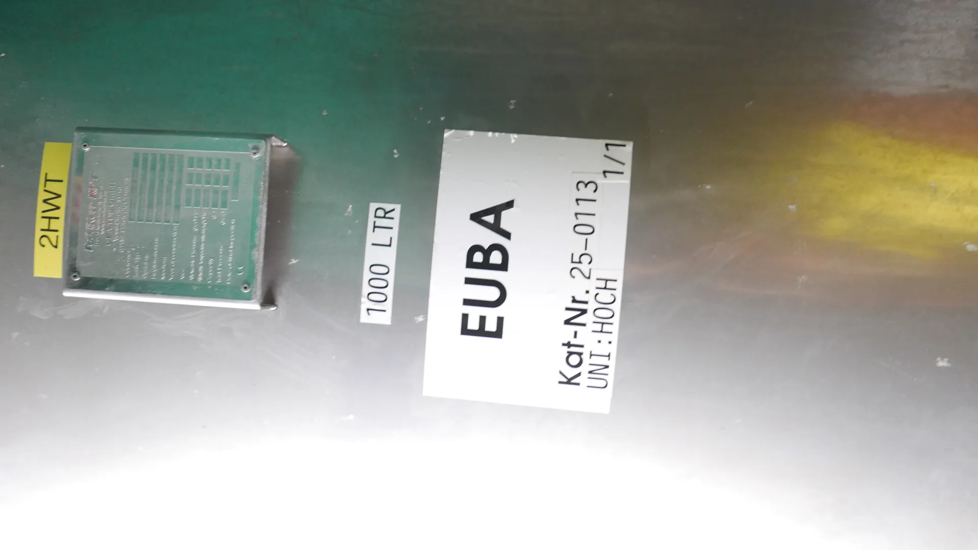 25-0113EUBA 1.000 Liter Warmwassertank in V2A isoliert