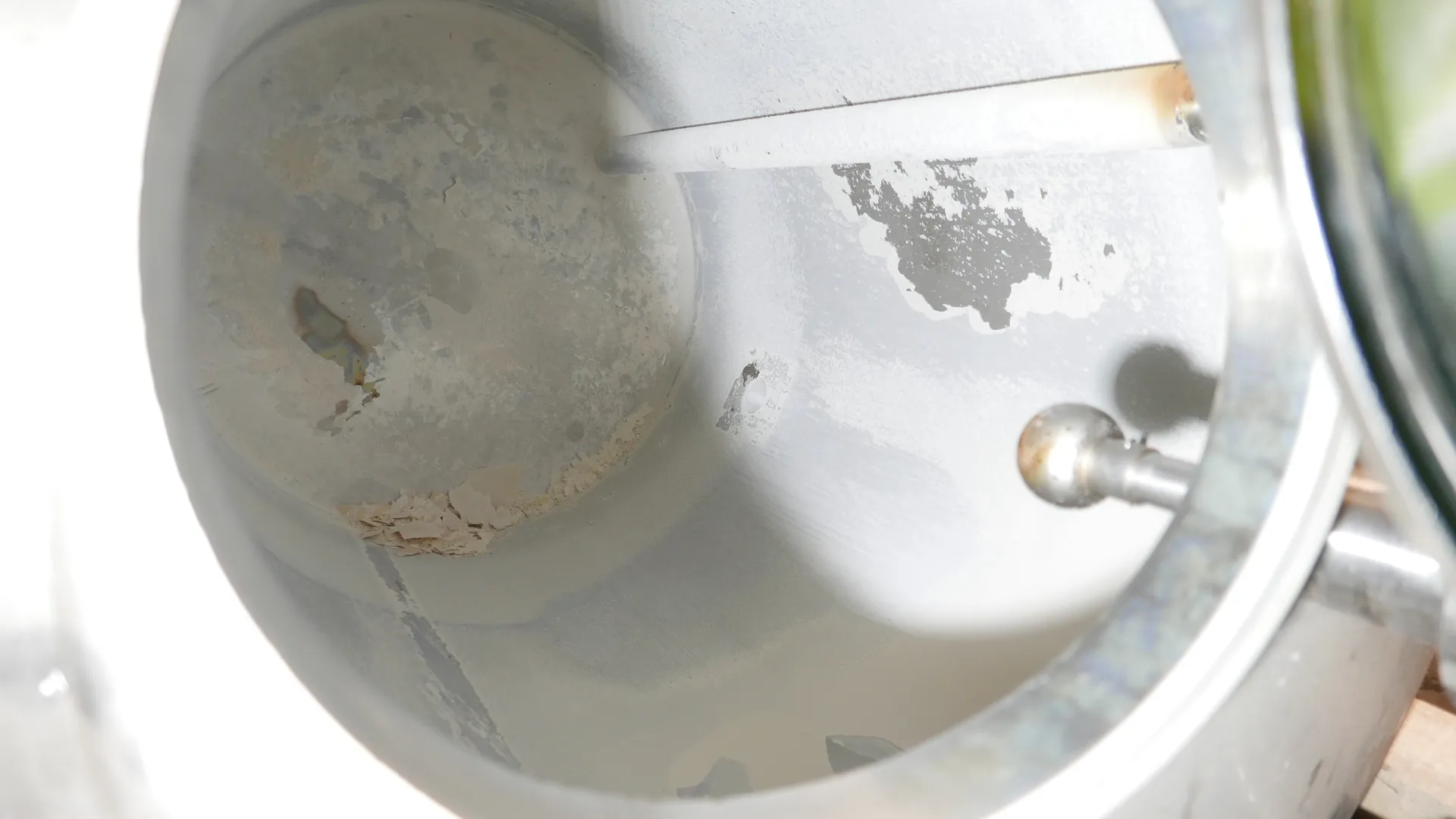 25-0113EUBA 1.000 Liter Warmwassertank in V2A isoliert