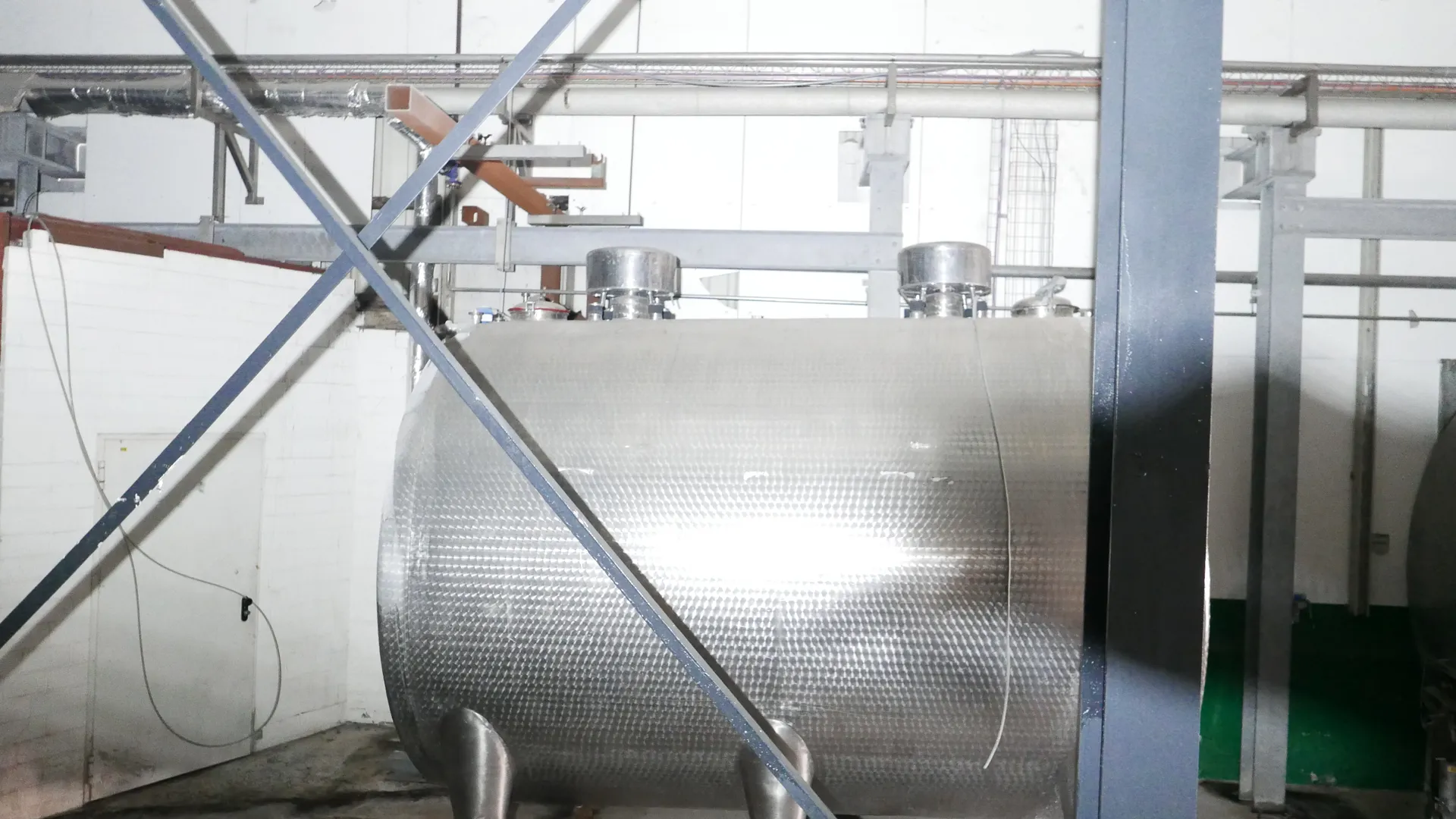 25-0114EUBA 15.000 Liter Zuckertank/ Lagertank aus V2A horirontal