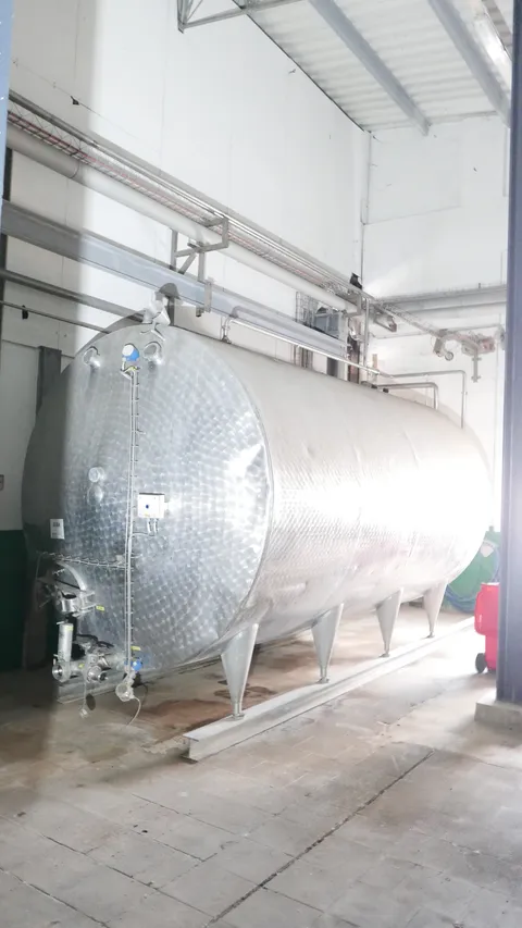 25-0115EUBA 22.000 Liter Zuckertalk/ Lagertank aus V2A horizontal