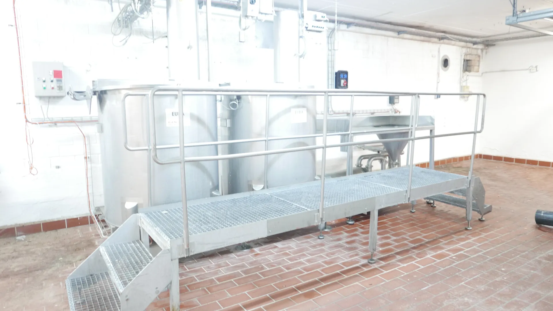 25-0119EUBA 1.216 Liter Turborührer für Sprühsahne 2 Stück mit Mischtisch