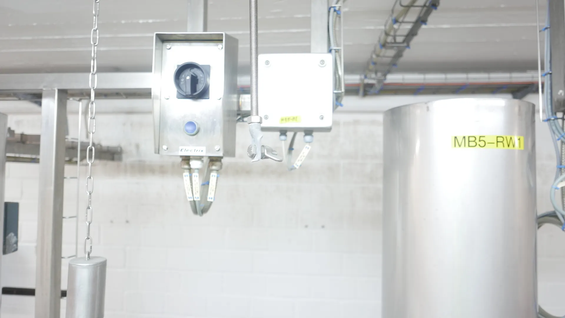 25-0119EUBA 1.216 Liter Turborührer für Sprühsahne 2 Stück mit Mischtisch