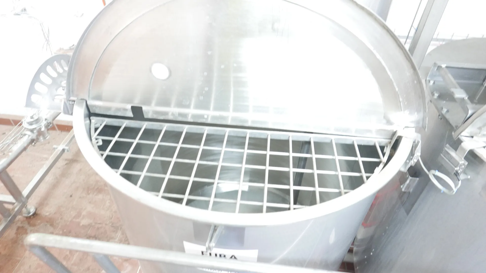 25-0119EUBA 1.216 Liter Turborührer für Sprühsahne 2 Stück mit Mischtisch