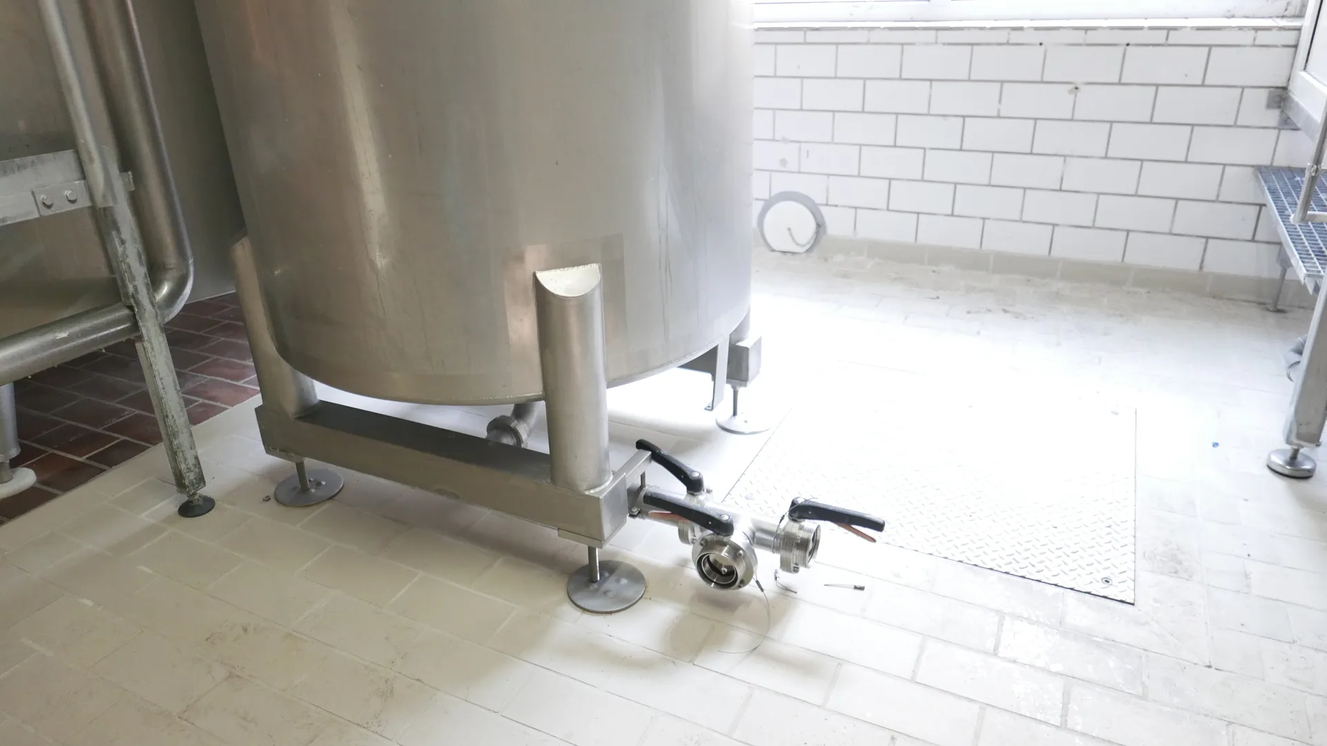 25-0121EUBA 1.100 Liter Turborührer/ Turbomischer aus V2A