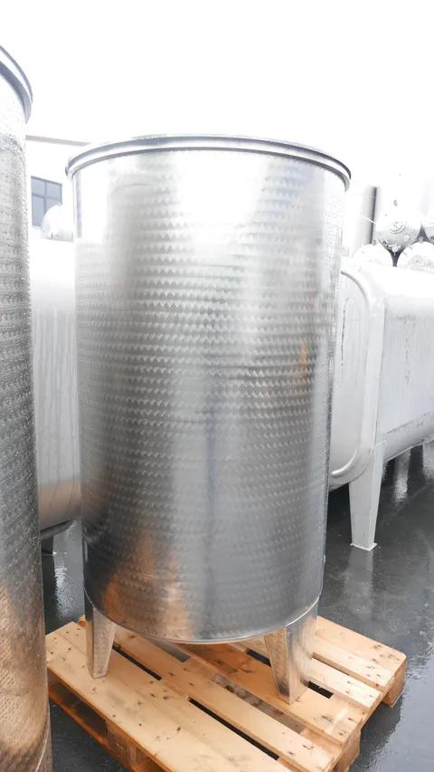 25-0125  1.100 Liter Immervolltank aus V2A mit Schwimmdeckel und Staubdeckel