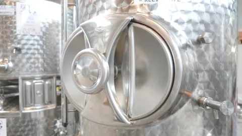 25-0126  320 Liter + 525 Liter Basictank + Stapeltank /Lagertank/ Weintank/ Fruchtsafttank SPEIDEL rund , vertikal aus V2A  