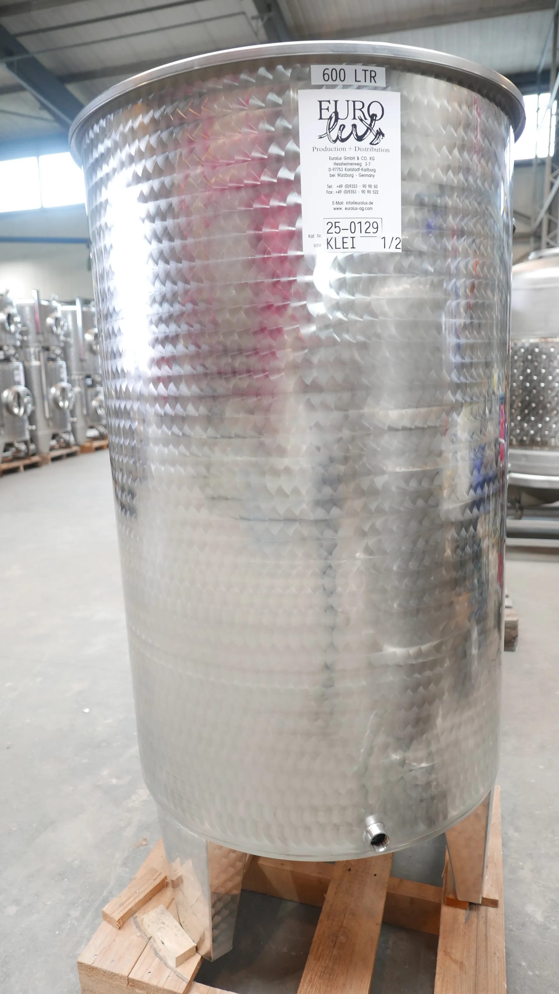 25-0129  600 Liter Immervolltank aus V2A mit Schwimmdeckel und Staubdeckel  