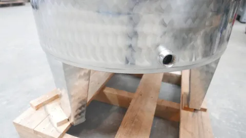 25-0129  600 Liter Immervolltank aus V2A mit Schwimmdeckel und Staubdeckel  