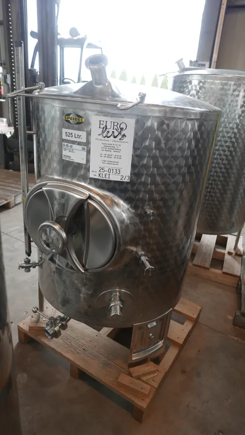 25-0133  525 Liter Stapeltank /Lagertank/ Weintank/ Fruchtsafttank SPEIDEL rund , vertikal aus V2A