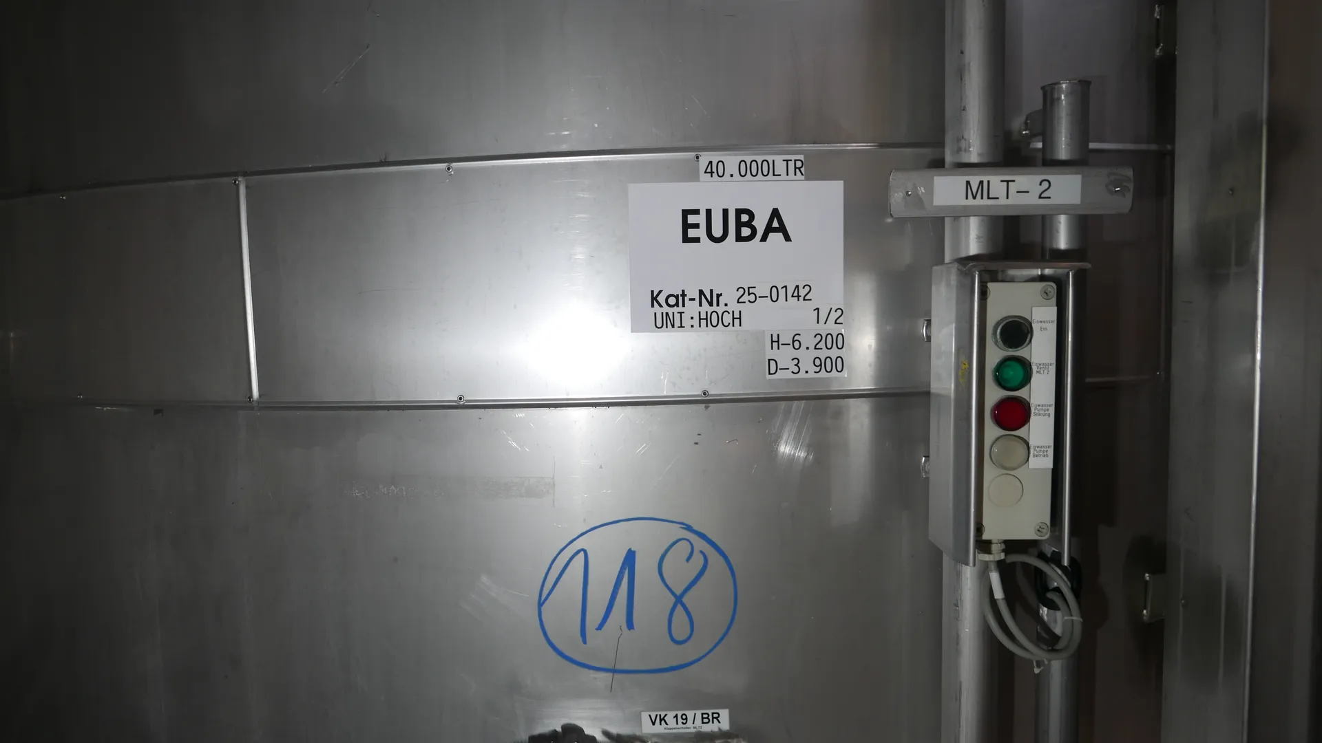 25-0142EUBA 40.000 Liter Rührwerkstank / Lagertank aus V2A isoliert