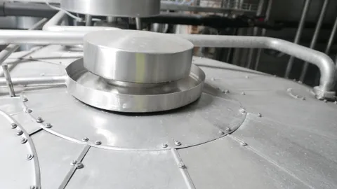 25-01423EUBA 30.000 Liter Rührwerkstank / Lagertank aus V2A isoliert