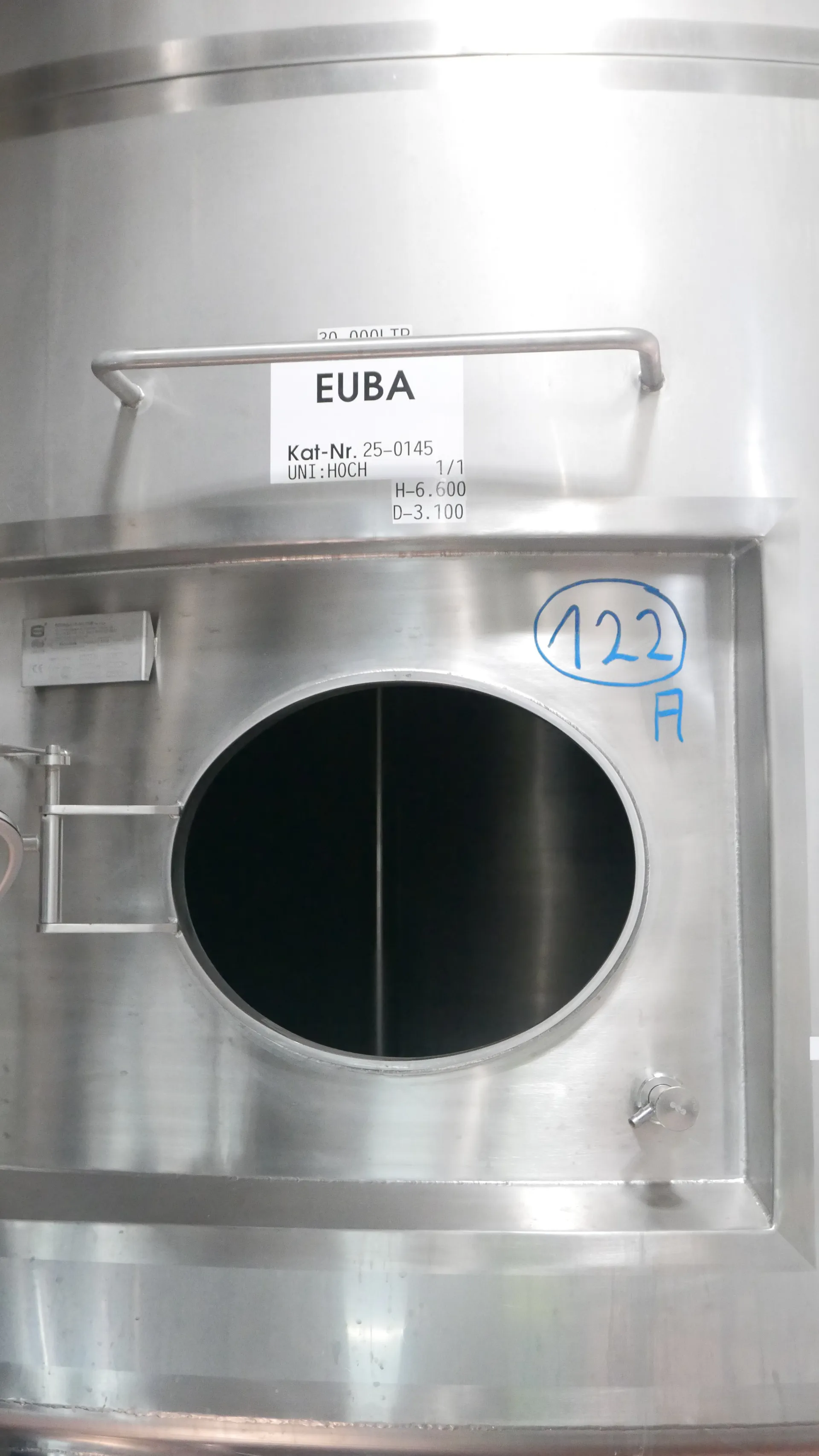 25-0145EUBA 35.000 Liter Rührwerkstank / Lagertank aus V2A isoliert