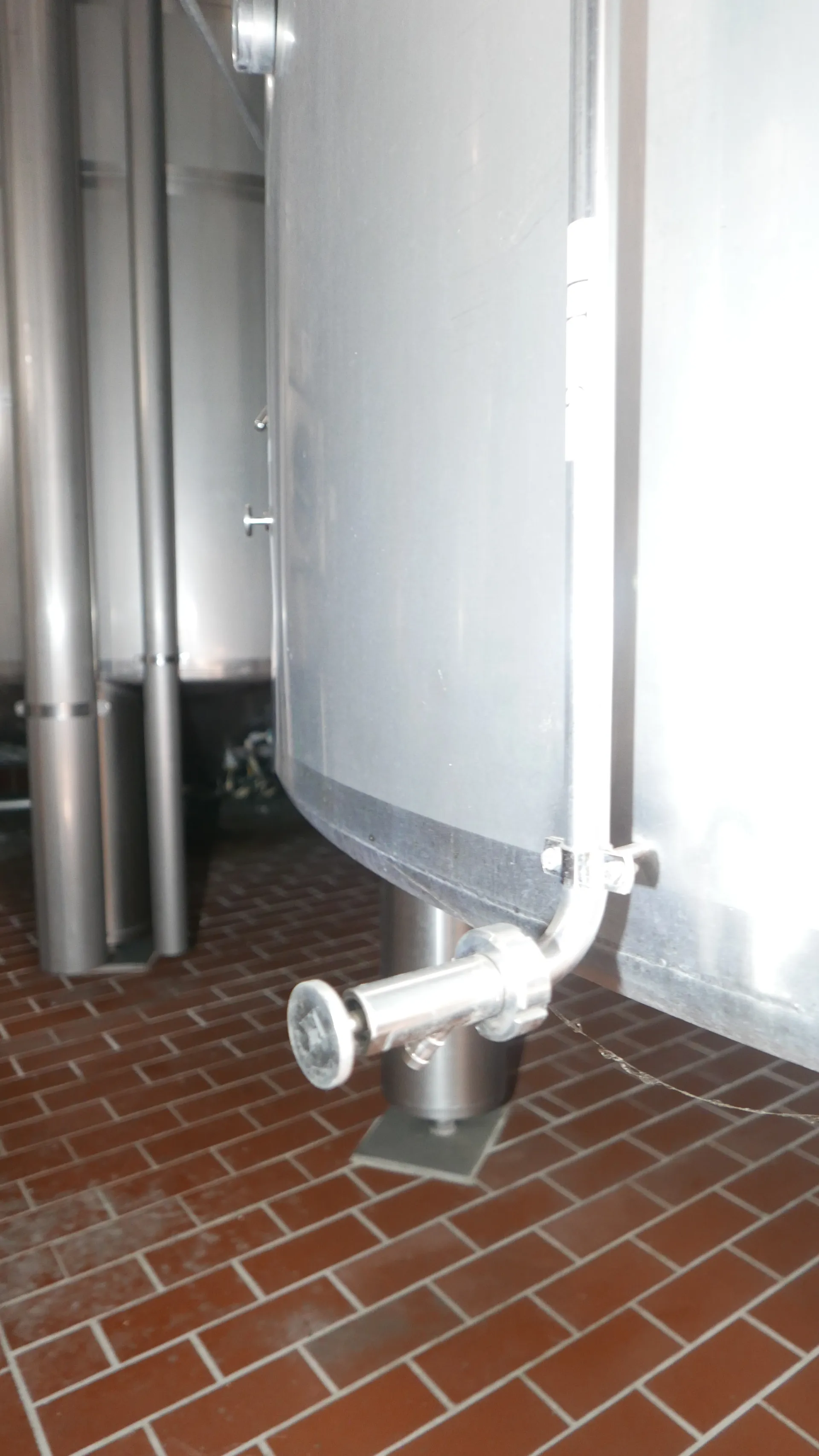 25-0145EUBA 35.000 Liter Rührwerkstank / Lagertank aus V2A isoliert