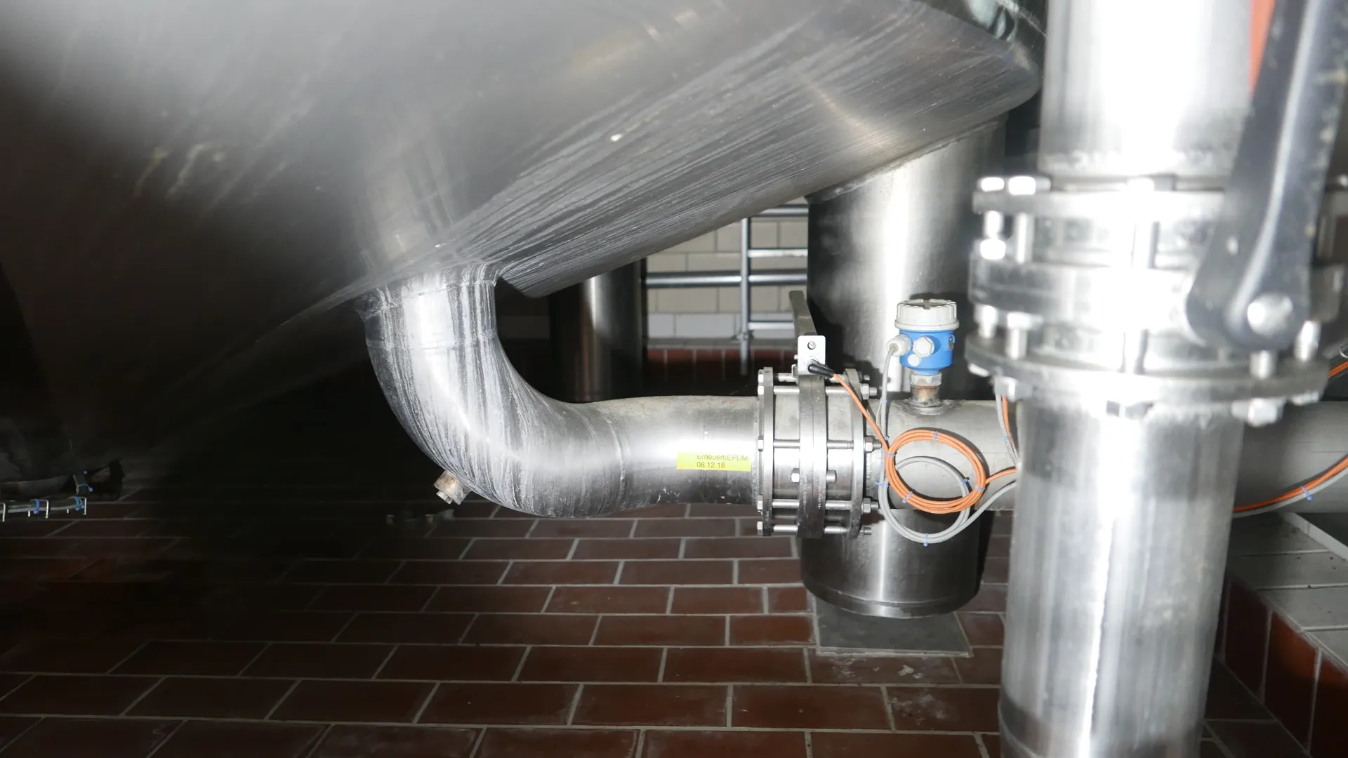25-0144EUBA 60.000 + 30.000 + 30.000 Liter 3-Stocktank / Rührwerkstank / Lagertank aus V2A