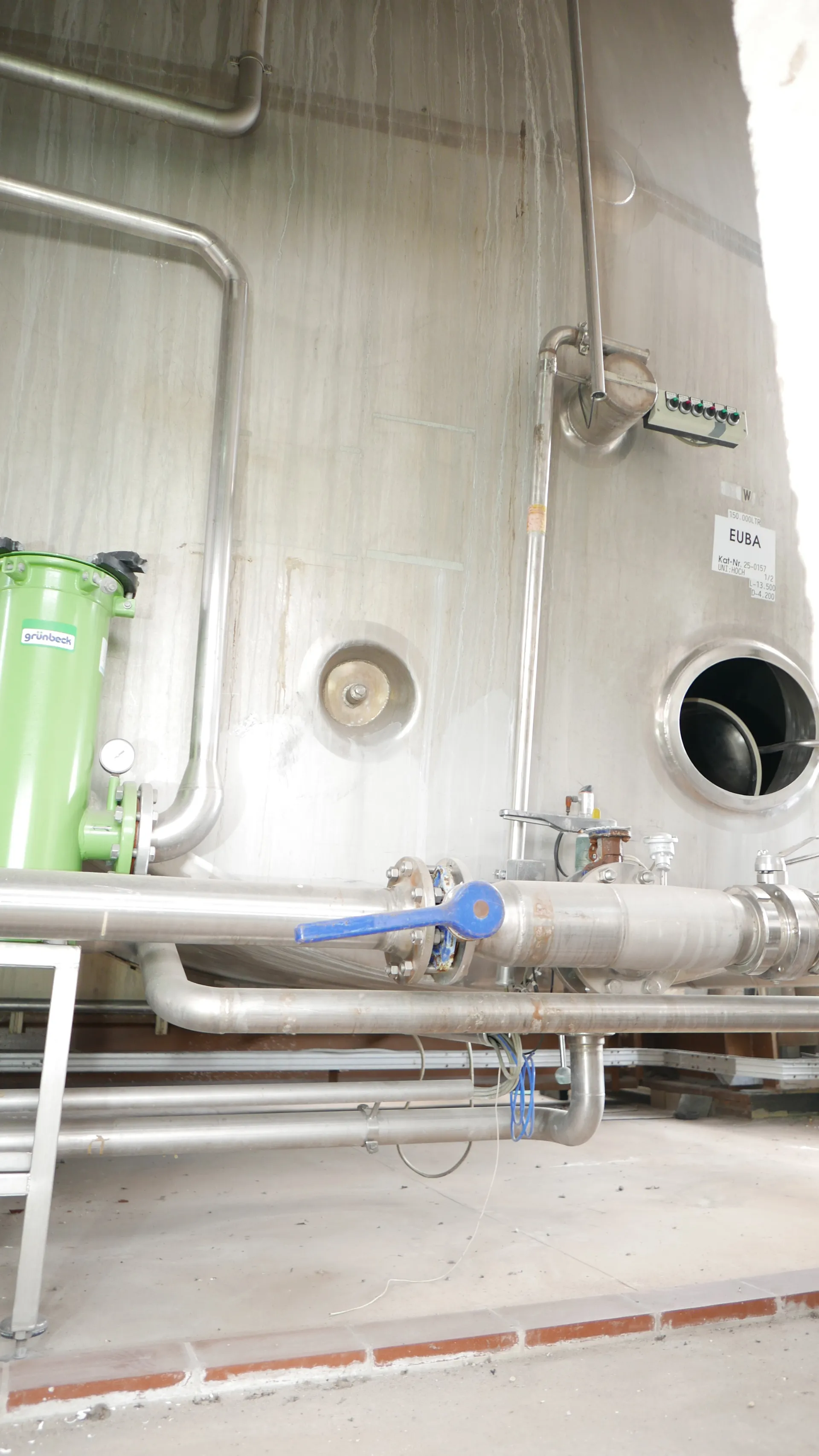 25-0157EUBA 150.000 Liter Hartwassertank, Weichwassertank in V2A horizontal 