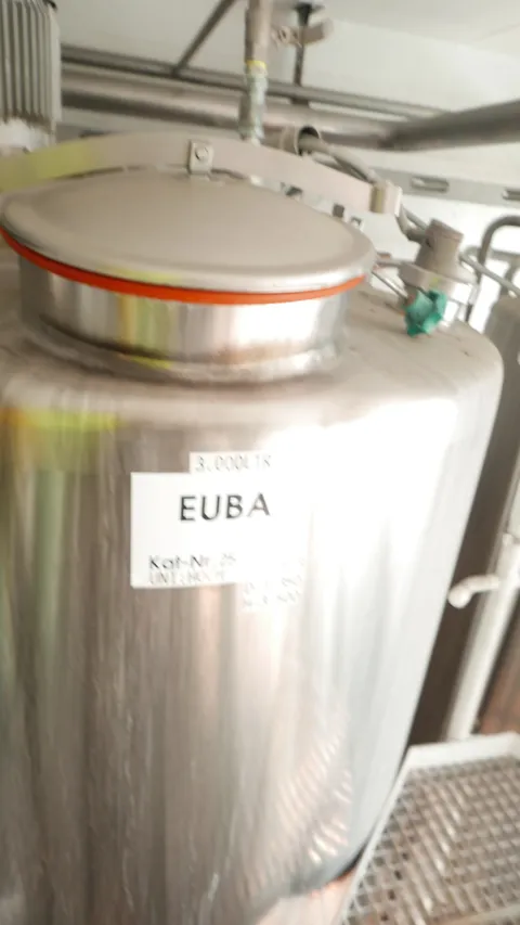 25-0160EUBA 3.000 Liter Rührwerkstank aus V2A