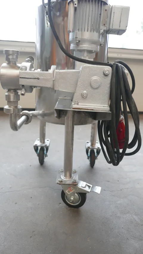 25-0189 Mischbehälter Typ D 63 F