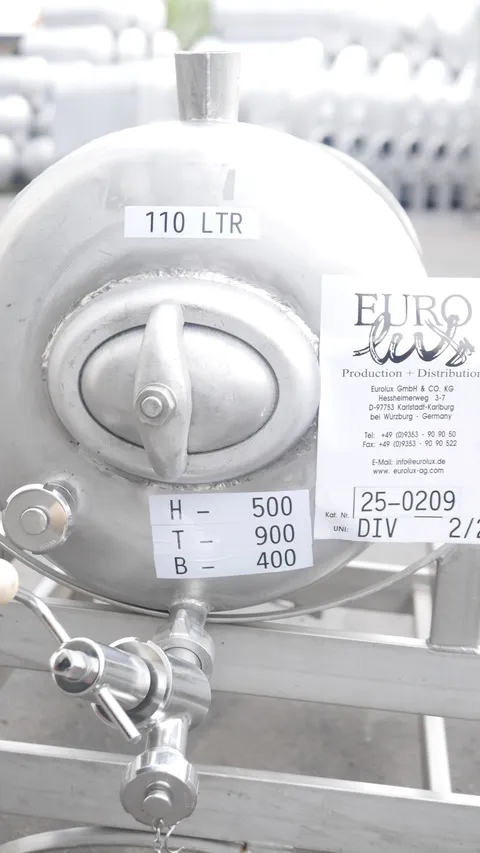 25-0211 Lagertank 110 Liter