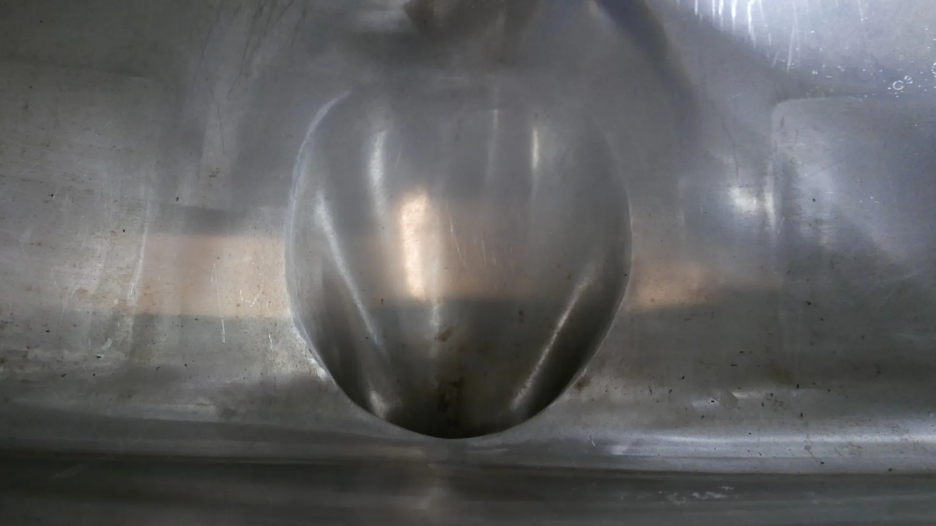 5.000 Liter Weintank/Lagertank Möschle, kubisch mit Kühlmantel