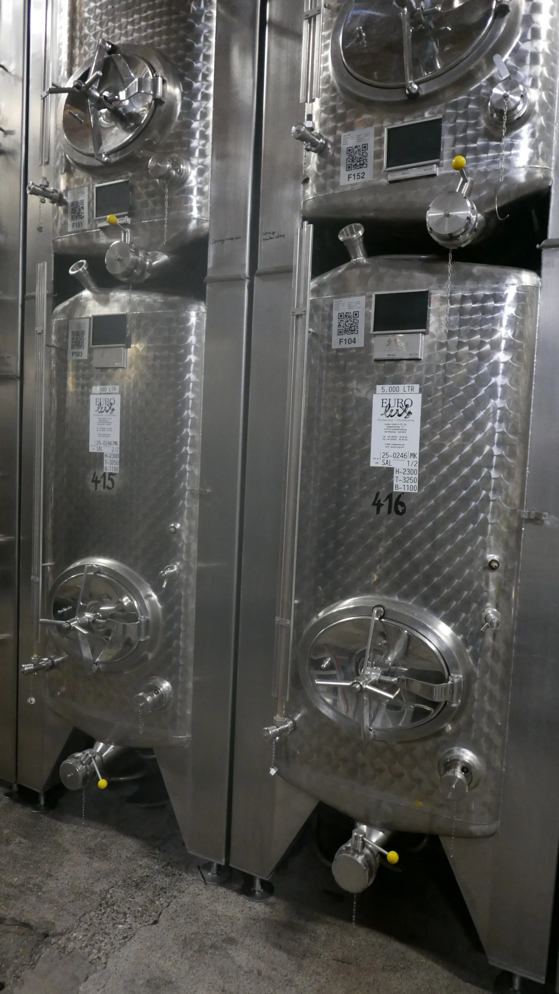 5.000 Liter Weintank/Lagertank Möschle, kubisch mit Kühlmantel