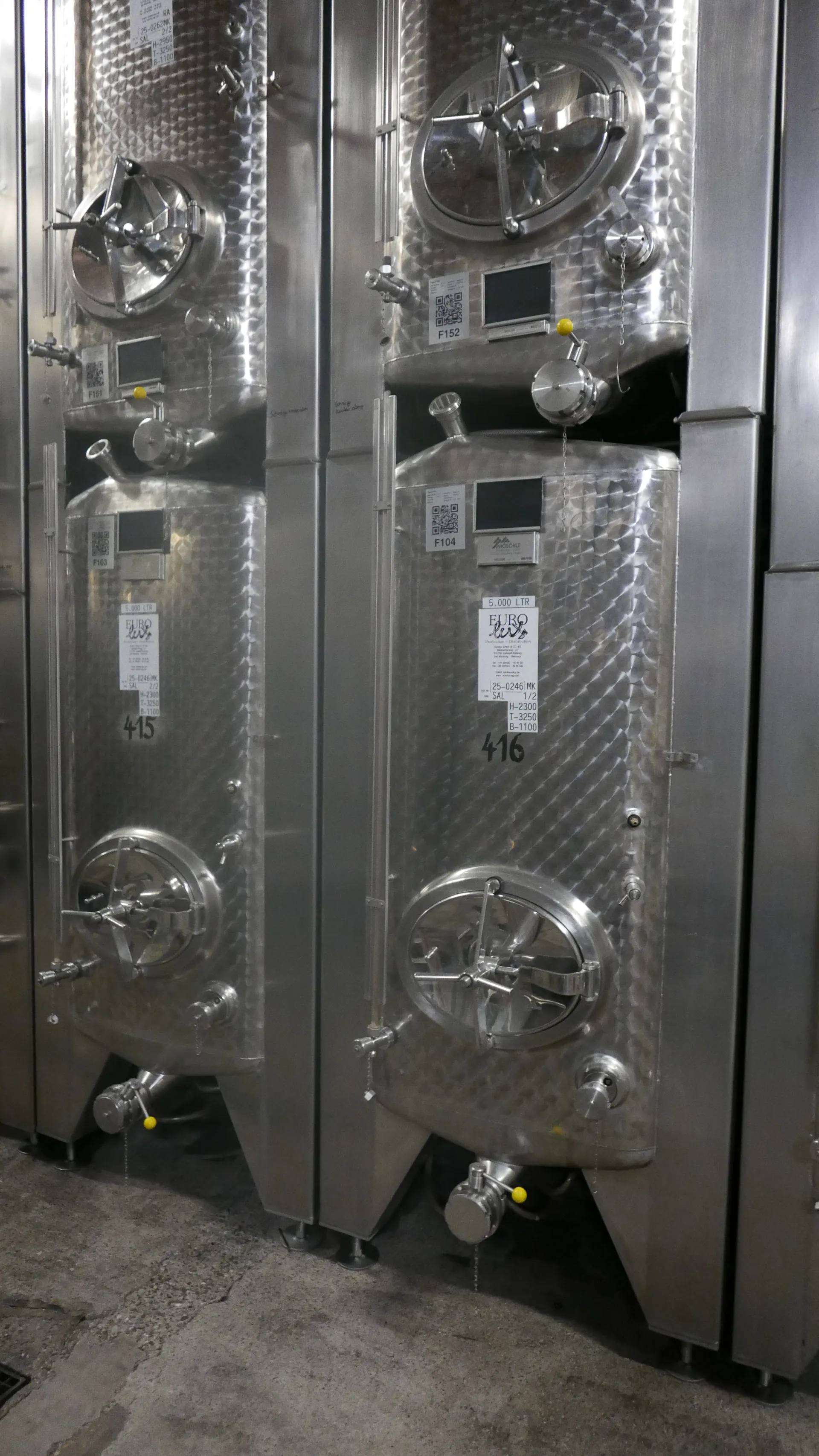 5.000 Liter Weintank/Lagertank Möschle, kubisch mit Kühlmantel