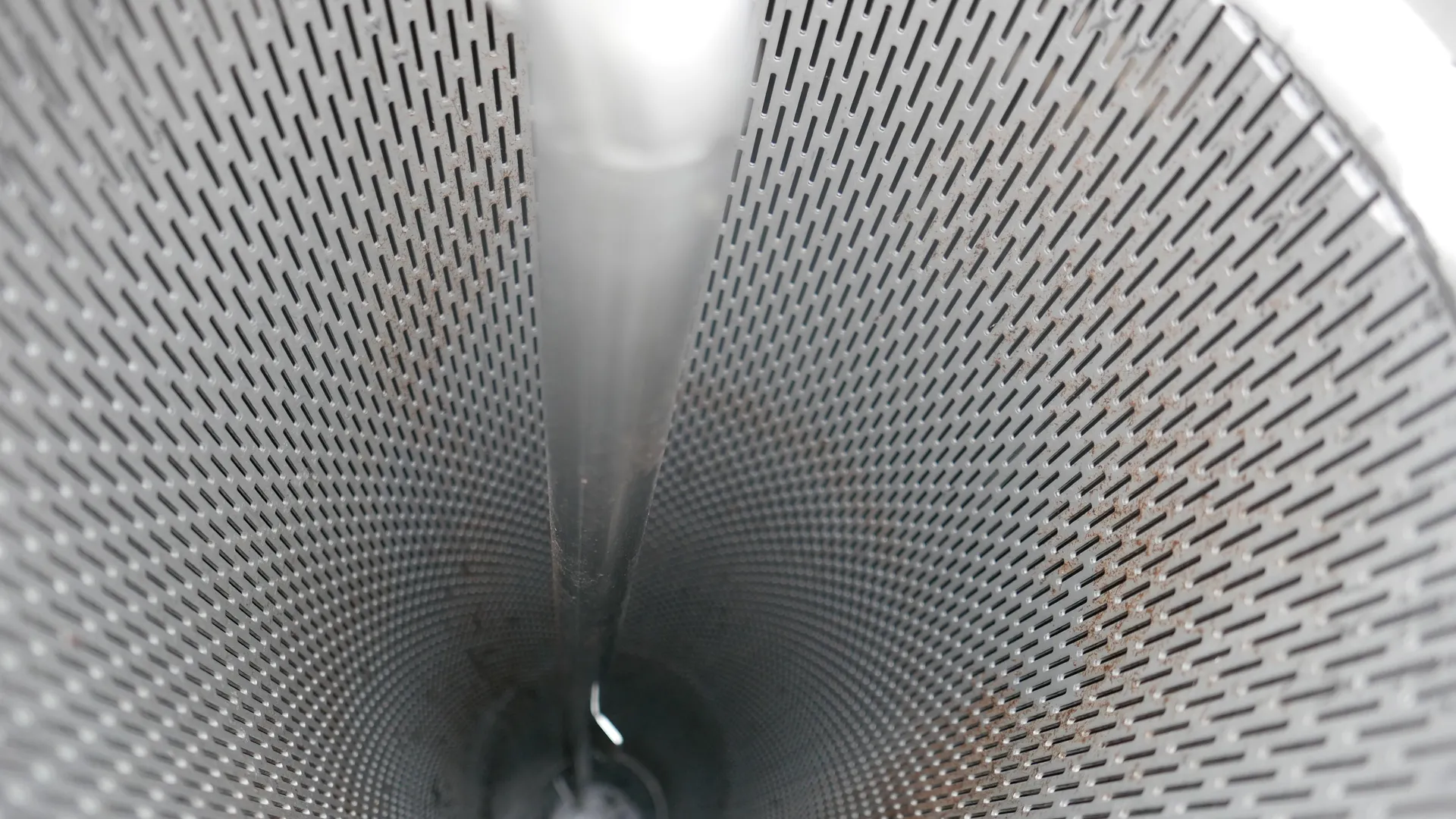5.300 Liter Maischetaucher /Voll- Taucher RIEGER mit Überspüleinrichtung  und Siebzylinder mit Kühlmantel und Steuerung in V2A