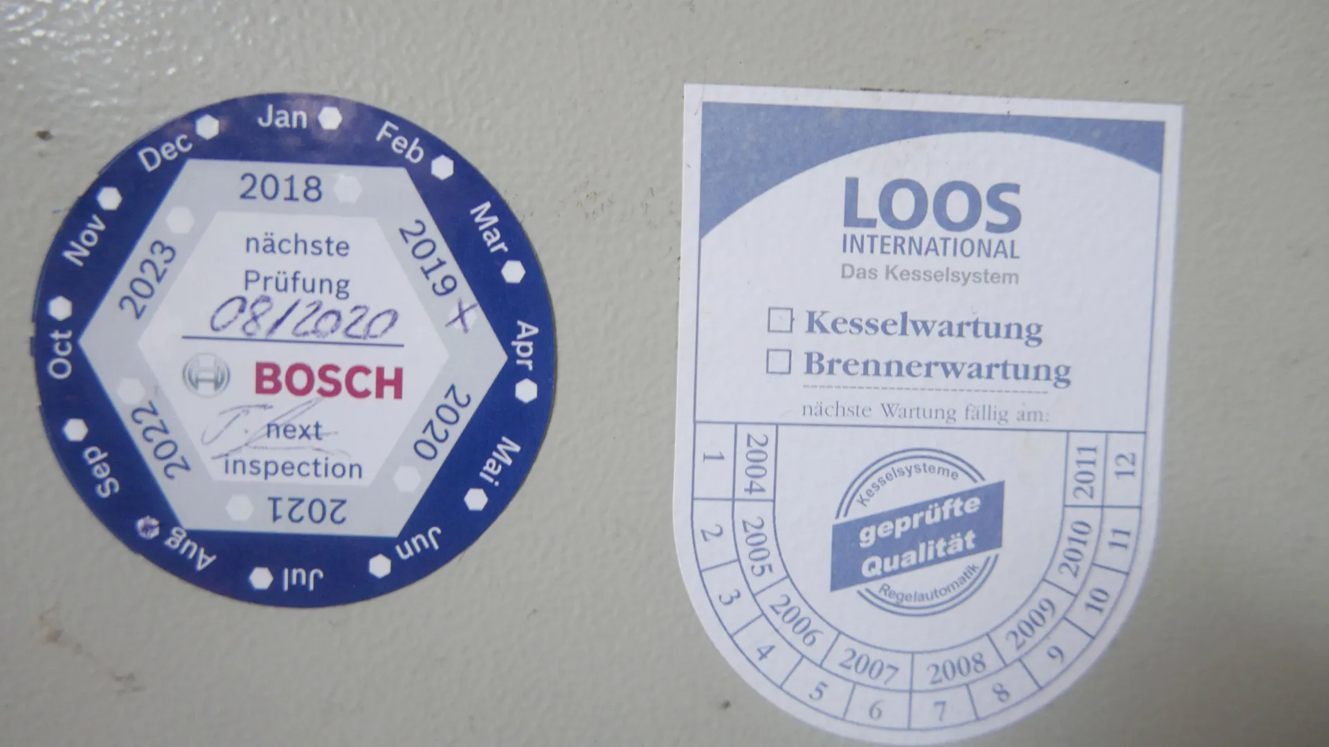Dampferzeuger LOOS 500 kg/h mit Edelstahlkamin und Speisewasserbehälter 250 Liter, 1 bar Betriebsdruck
