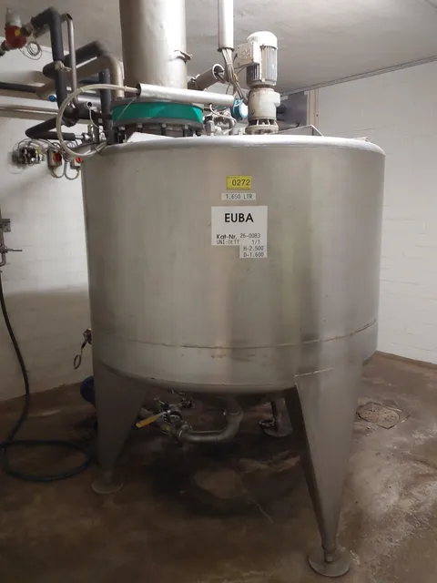 1.650 Liter  Jorns Lagertank mit Rührwerk