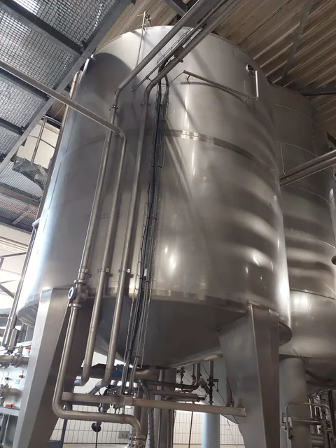 17.000 Liter Lagertank isoliert