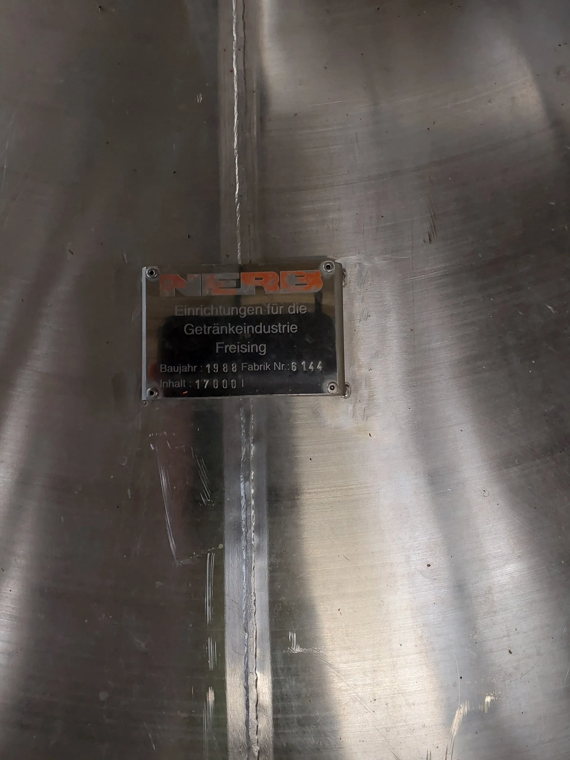 17.000 Liter Lagertank isoliert
