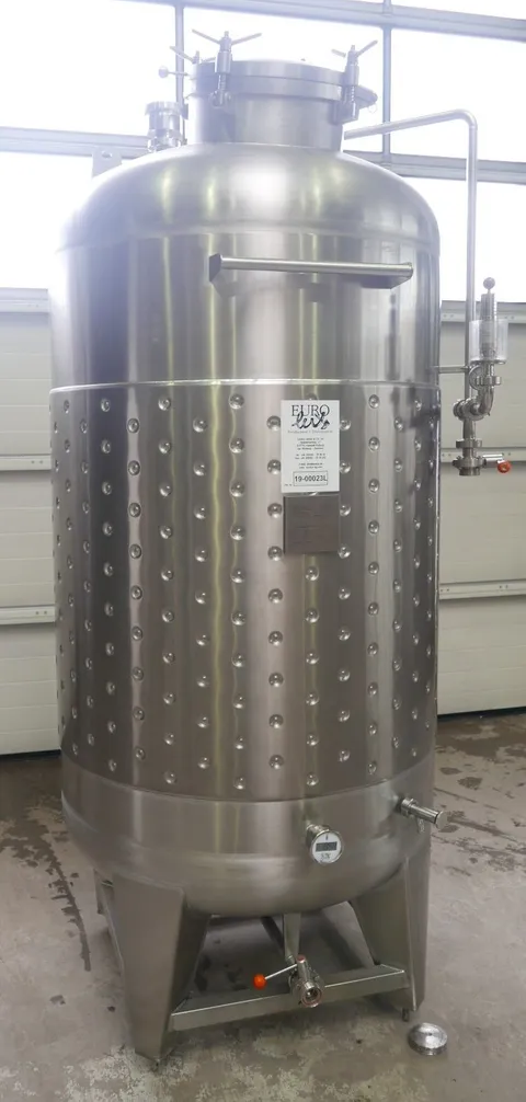 1500 liters Storage Tanks / Pressure Tanks / Beer Tanks in V2A with cooling jacket