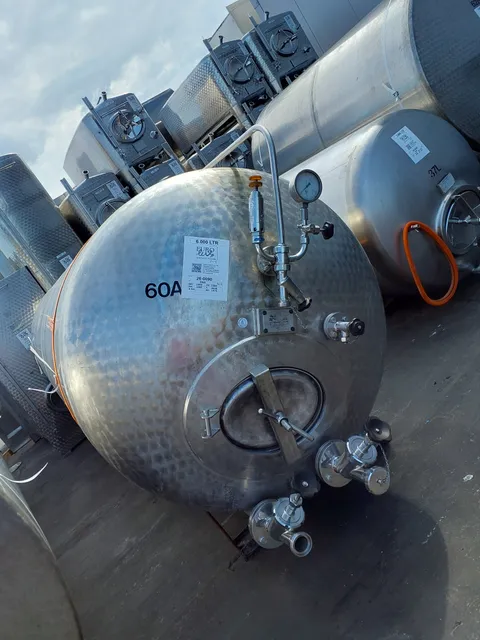 6.000 Liter 8 bar Drucktank in V2A