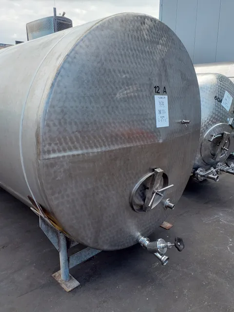 12.000 Liter Lagertank in V2A